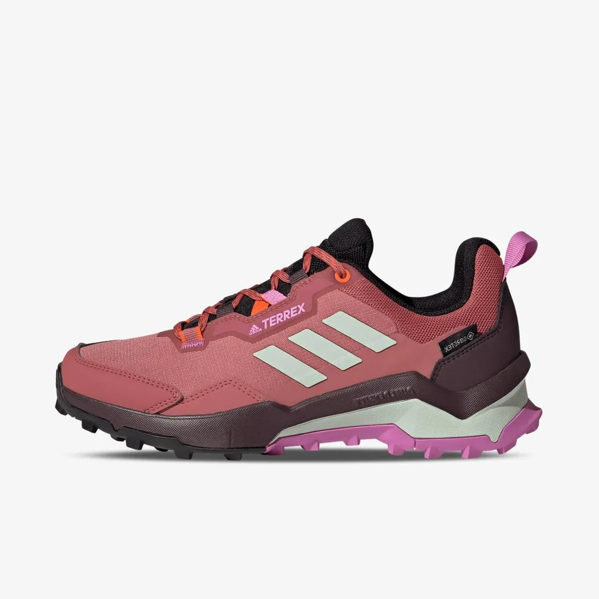 <center><b>adidas Terrex AX4</b></center>